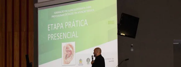 Formação em Auriculoterapia capacita profissionais da Atenção Básica em Minas Gerais