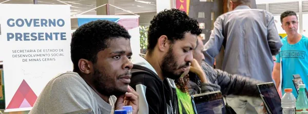 Oportunidade para os mineiros: Feirão de Empregos da Sedese reúne 1,2 mil pessoas