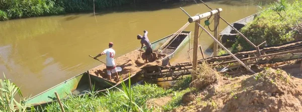 Fiscalização ambiental verifica irregularidades em empreendimentos minerários na Zona da Mata