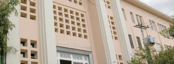 Maternidade Odete Valadares realiza primeira cirurgia de retirada de útero por videolaparoscopia