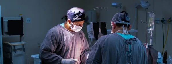 Mutirões de cirurgia plástica da Fhemig atendem demanda reprimida pela pandemia e resgatam autoestima de pacientes