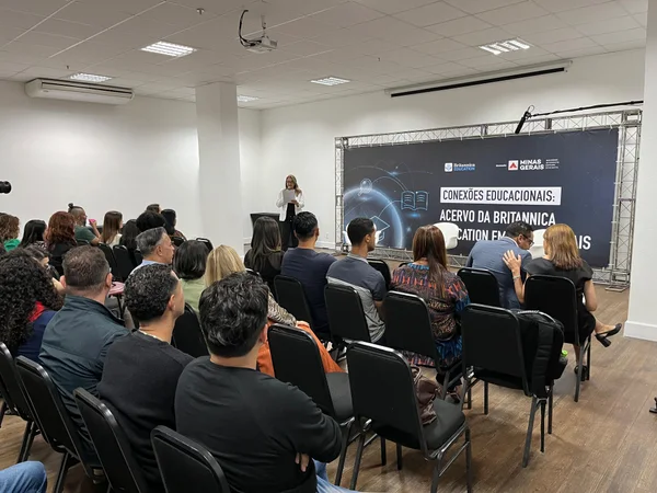  Secretaria de Educação e Britannica Education realizam capacitação para professores da rede estadual