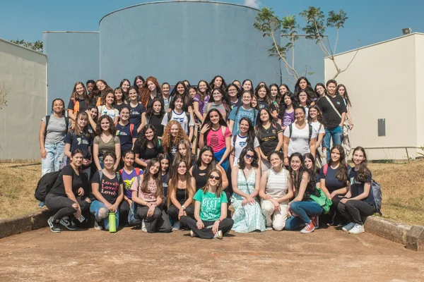 Projetos incentivam participação feminina nas carreiras da área de exatas