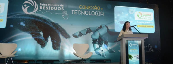 Governo de Minas reforça compromisso com o encerramento de lixões em Feira Mineira de Resíduos