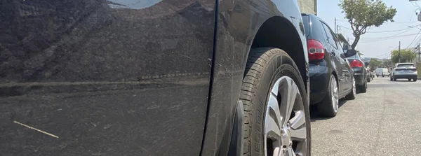 Licenciamento anual para veículos com placas de final 4, 5 e 6 começa  a ser exigido na próxima terça-feira (1/10)