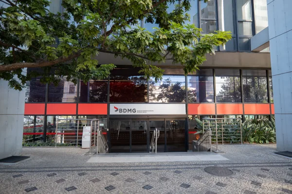 Agência Moody’s eleva nota de risco do BDMG para “B1” na escala global com perspectiva positiva