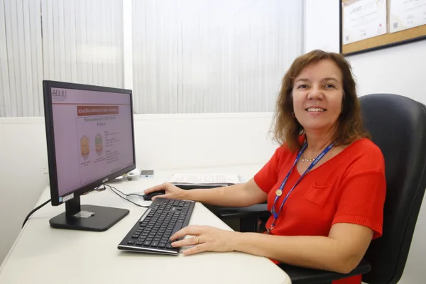 Hematologista Flávia Givisiez