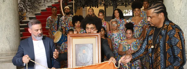 Retrato de Aleijadinho ganha lugar de honra no Palácio da Liberdade