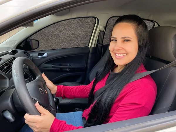 Dia Internacional da Mulher: em Minas Gerais, elas se destacam em aprovação no exame de direção