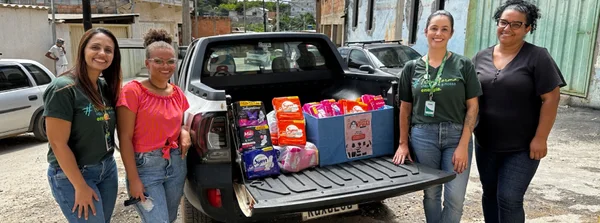 Voluntários da Cemig doam mais de 29 mil absorventes femininos para instituições mineiras