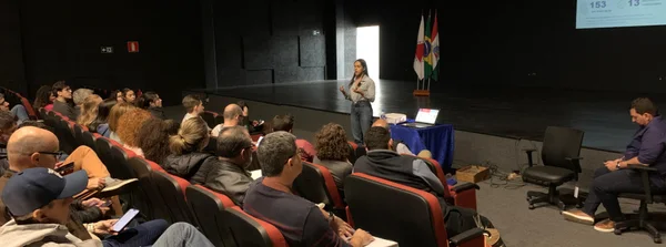 Secretaria de Planejamento apresenta ações realizadas por meio do Acordo de Reparação em visita de estudantes a Brumadinho