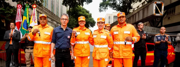Governo de Minas entrega 43 viaturas ao Corpo de Bombeiros Militar