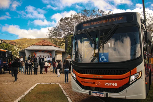 Governo de Minas entrega novos ônibus para linhas metropolitanas de Caeté