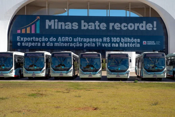 Governo do Estado renova frota e implanta nova linha de ônibus para servidores da Cidade Administrativa