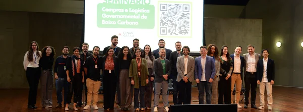 Governo de Minas firma parceria para adoção de estratégias de logística e compras de baixo carbono