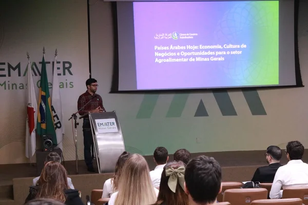 Seminário do Governo de Minas apresenta as oportunidades do mercado islâmico para empreendedores do estado