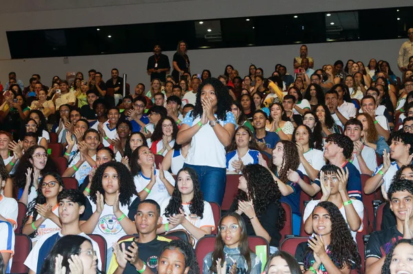 Estudantes selecionados para o Passaporte Mineiro do Conhecimento, em 2024