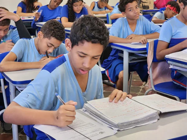Secretaria de Educação reforça mobilização das escolas para coleta de dados para o Censo Escolar 2025