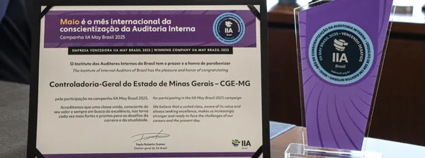 Controladoria-Geral de Minas recebe prêmio pela promoção da auditoria interna governamental