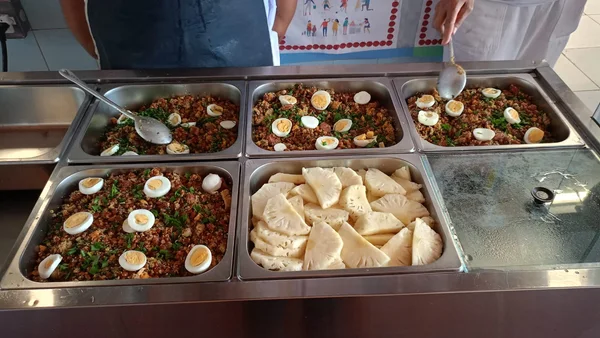 Governo de Minas anuncia os 18 cantineiros selecionados para o programa de TV Mestres da Merenda