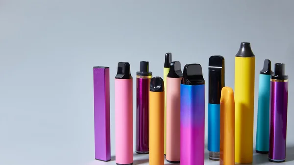 Atraente e letal: vape é extremamente perigoso, alerta Secretaria de Estado de Saúde