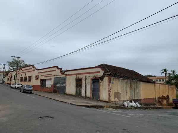 Governo de Minas lança edital de leilão com 37 imóveis pertencentes ao Estado  
