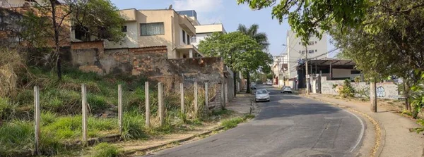 Governo de Minas lança leilão de 41 imóveis pertencentes ao Estado