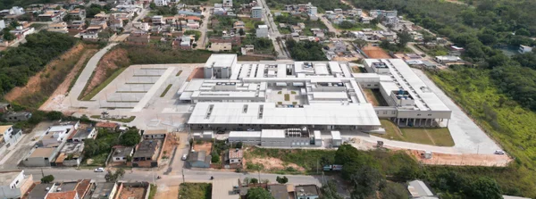 Governo de Minas anuncia doação do Hospital Regional de Divinópolis à União