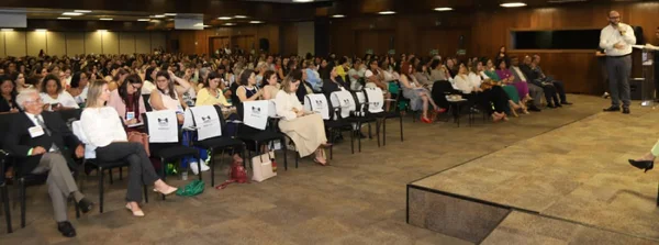 Seminário em BH discute inclusão e educação infantil