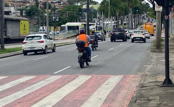 Inscrições para o prêmio Motorista e Motociclista Padrão de Minas Gerais 2025 terminam no domingo (9/11)