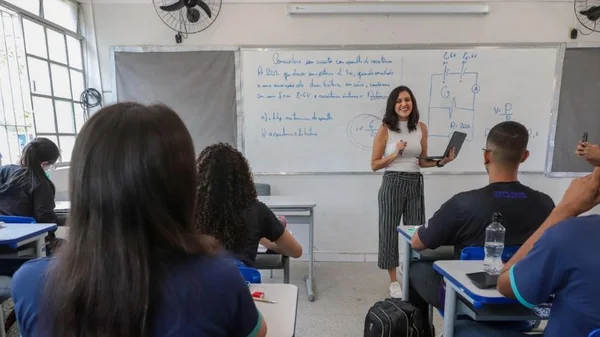Secretaria de Educação divulga classificação da Mudança de Lotação e inicia etapa de escolha de vagas