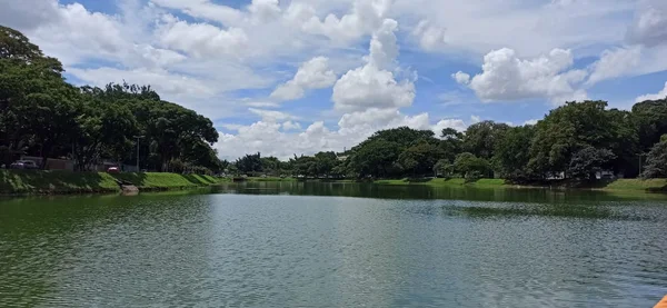 Monitoramento aponta nível ótimo de qualidade da água na Lagoa da Pampulha