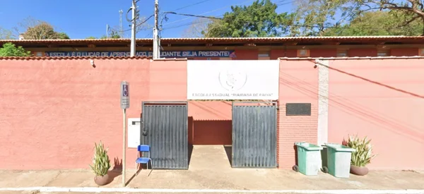 Na Escola Estadual Mariana de Paiva, em Guidoval, o envolvimento com a disputa matemática ocorre de forma espontânea.