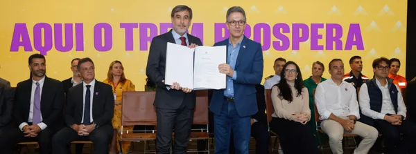 Governador empossa novo secretário de Estado de Meio Ambiente e Desenvolvimento Sustentável de Minas Gerais