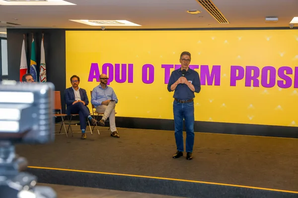 Governo de Minas lança PPP que prevê investimentos de R$ 5,1 bilhões em escolas da rede estadual 