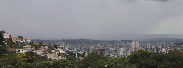 Governo de Minas alerta para atuação de ciclone e risco de chuvas intensas no estado