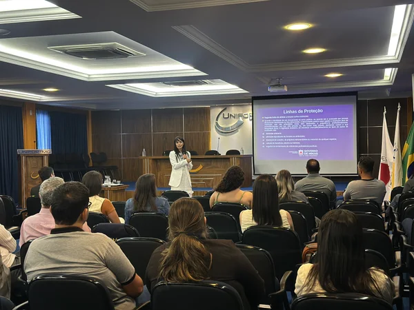 Governo de Minas fortalece participação social e transparência com encontro inédito de ouvidorias em Formiga