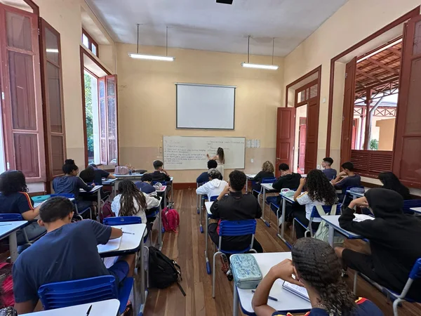 Educação publica novos atos de evolução da carreira em fevereiro de 2026