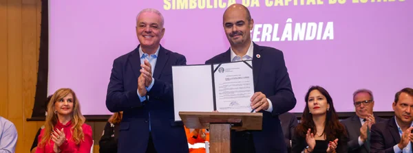 Governo de Minas transfere simbolicamente a capital do estado para Uberlândia