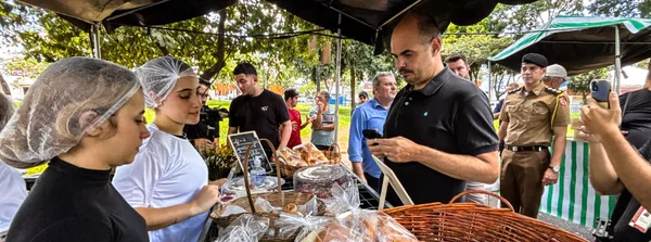 Governo de Minas inicia Praça de Serviços com atendimento direto à população em Uberlândia 