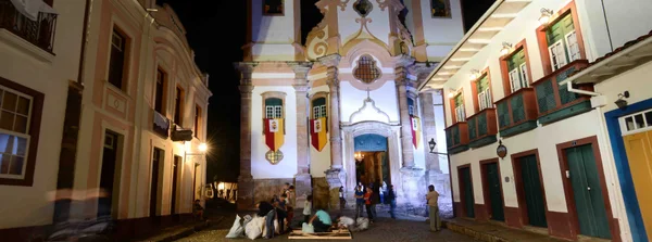 Cemig reforça orientações de segurança elétrica para eventos da Semana Santa em Minas Gerais 