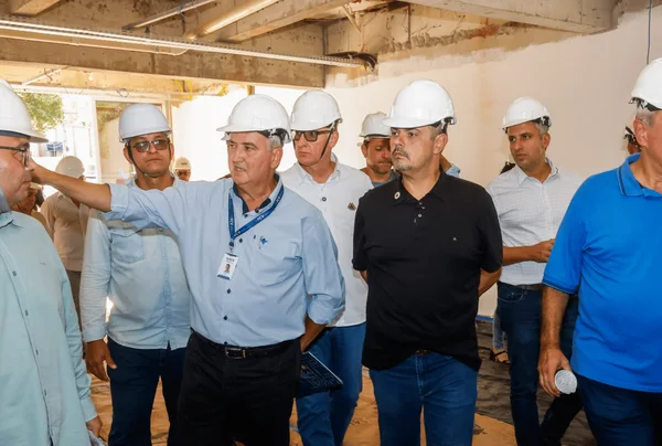 Governo de Minas vistoria obras do ambulatório de quimioterápicos da Casa de Saúde Padre Damião, em Ubá