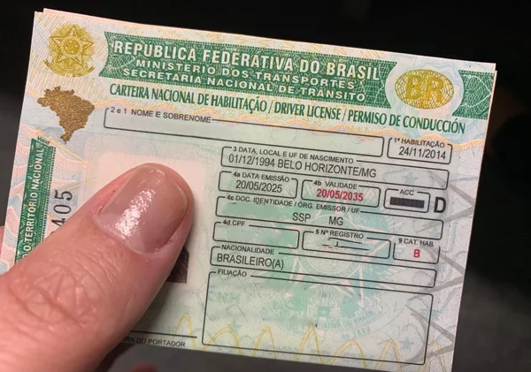 Multas leves e médias podem ser convertidas automaticamente em advertência em Minas Gerais