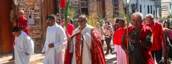 Minas Santa cresce em 2026 e consolida Minas como a maior referência da Semana Santa no Brasil