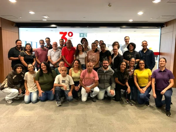 Detran-MG fortalece inclusão com atuação de profissionais surdos em diferentes áreas