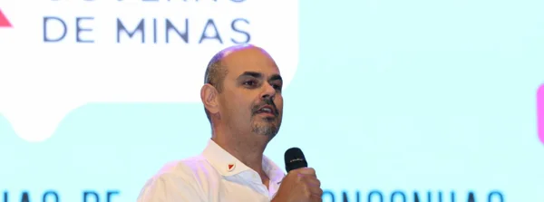 Governador ministra aula inaugural do Trilhas de Futuro em Congonhas