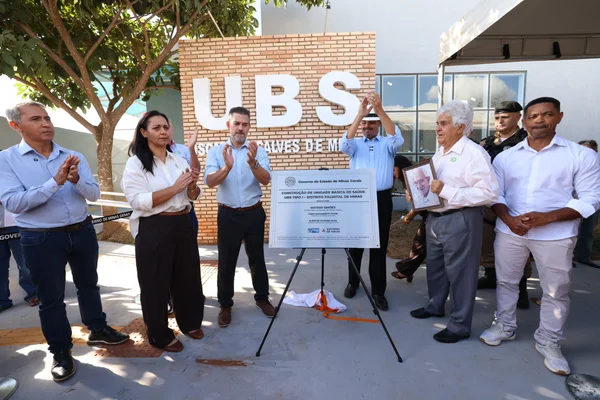 Governo de Minas entrega obras de Unidade Básica de Saúde em Cabeceira Grande