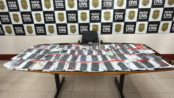 Tá Entregue: 408 celulares recuperados pela Polícia Civil aguardam retirada pelos proprietários em Belo Horizonte