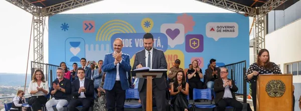 Governador empossa Gustavo Braga como novo secretário de Estado de Educação