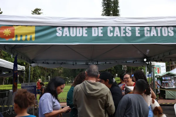Praça de Serviços - Governo Presente reúne oferta de dezenas de serviços gratuitos em Divinópolis no fim de semana (13 e 14/6)